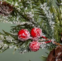Rackhams 33cm Christmas Tree Topper with Pinecones, Red Berries and Frosted Seasonal Foliage - thumbnail 6
