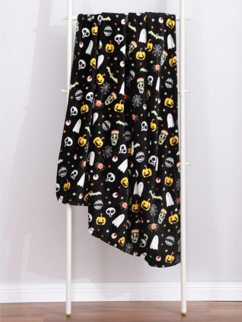 Rackhams Spooky Halloween Mix Fleece Throw - Black - image 1
