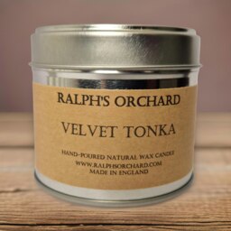 Rackhams Velvet Tonka Candle – Lavender, Tonka & Amber Scent - Silver Tin - Silver Tin - thumbnail 6