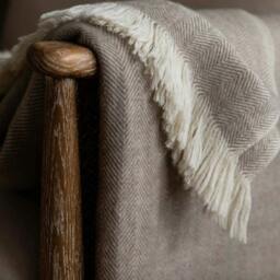 Rackhams Regency Herringbone Wool Throw - Oatmeal - 100% Wool - H130 x W170 x 1cm, 0.9 kg - thumbnail 3