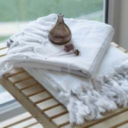 Rackhams Luna Cotton Hammam Hand Towel - Blue on White - thumbnail 2