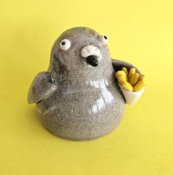 Rackhams Percy With The Chips – Handmade Pigeon Ornament - thumbnail 5