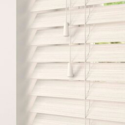 Rackhams White Oak Faux Wood Venetian Blinds with String (130cm Drop) - 100cm - thumbnail 3