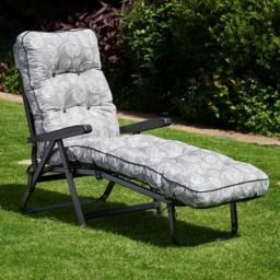 Rackhams Deluxe Garden Sunbed - Multi-Pattern Reclining Sun Lounger - Red Flower (Black Frame) - 99cm x 58cm x 115cm - thumbnail 3
