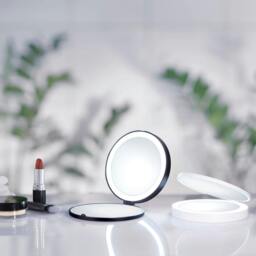 Rackhams Matt Black Foldable Portable Travel LED Mirror (120mm) with 7x Magnification for Makeup Shaving or Grooming - thumbnail 2