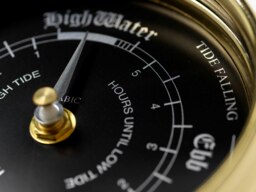 Rackhams Handmade Prestige Tide Clock in Solid Brass With a Jet Black Dial - thumbnail 6