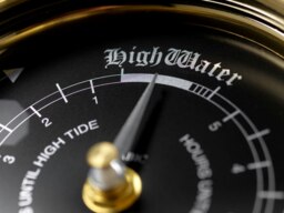 Rackhams Handmade Prestige Tide Clock in Solid Brass With a Jet Black Dial - thumbnail 3