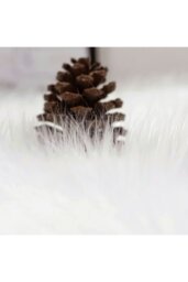 Rackhams 90cm White Christmas Tree Skirt Long Fur Xmas Tree Base Cover  for Christmas Home, Party - White - thumbnail 3