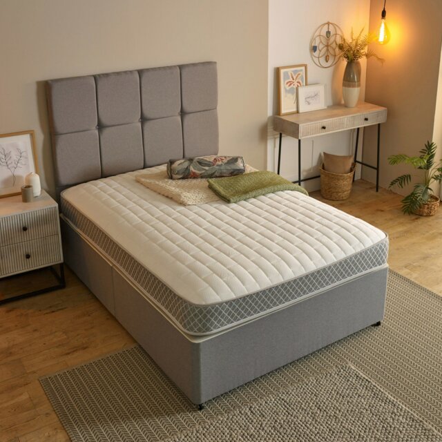 "Rackhams Memory Foam Hybrid Spring Mattress - 7.25"" Deep, Supportive Coil Spring Core - Grey - 1 - 4ft6 Double Mattress (135cm x 190cm)" - image 1