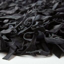 Rackhams Dallas Leather Shaggy Rug - Black - 120 x 180 cm - thumbnail 4