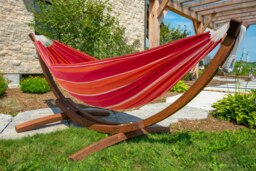 Rackhams Double Cotton Hammock with Solid Pine Arc Stand - Mimosa - thumbnail 2