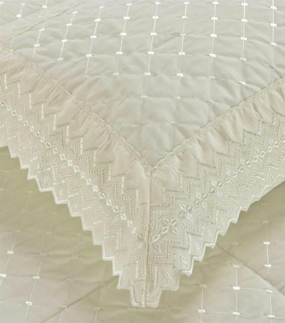 Rackhams Richmond Pillowcase Pair - Ivory - image 1