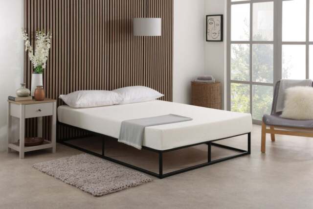 "Rackhams CoolMax All Foam Memory Foam Mattress - 6"" Deep, Temperature-Regulating Comfort - White - 1 - 2ft6 Small Single Mattress (75cm x 190cm)" - image 1