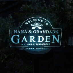 Rackhams Personalised Garden Sign Outdoor Solar Light - thumbnail 4