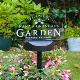 Rackhams Personalised Garden Sign Outdoor Solar Light - thumbnail 2