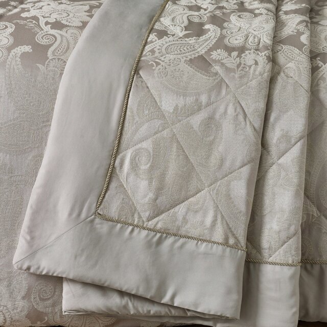 Rackhams Opulent Jacquard Bedspread Champagne Gold - Champagne Gold - 240 x 260 cm - image 1