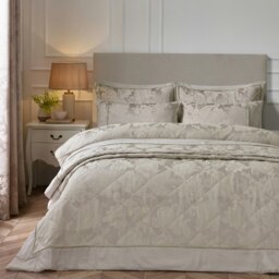 Rackhams Opulent Jacquard Bedspread Champagne Gold - Champagne Gold - 240 x 260 cm - thumbnail 3