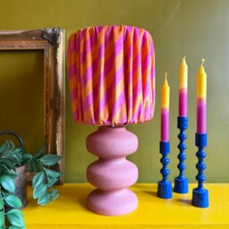 Rackhams Pebble Table Lamp in Coral - thumbnail 3