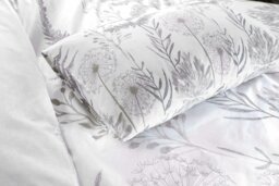 Rackhams Audra Reversible Floral Duvet Cover Set - White - Double - thumbnail 2