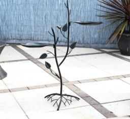 Rackhams Ornamental Free Standing, Weather Resistant, Easy Assemble Bird Bath and Feeder - thumbnail 3