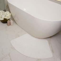 Rackhams My Soft Bathroom Mat – White Washable - Oval - thumbnail 5