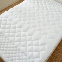 Rackhams 5 Zone Mattress Enhancer - Super King - White - 100% Polyester - thumbnail 2