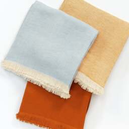 Rackhams Katre Linen Blend Throw Blanket - Coral - thumbnail 2
