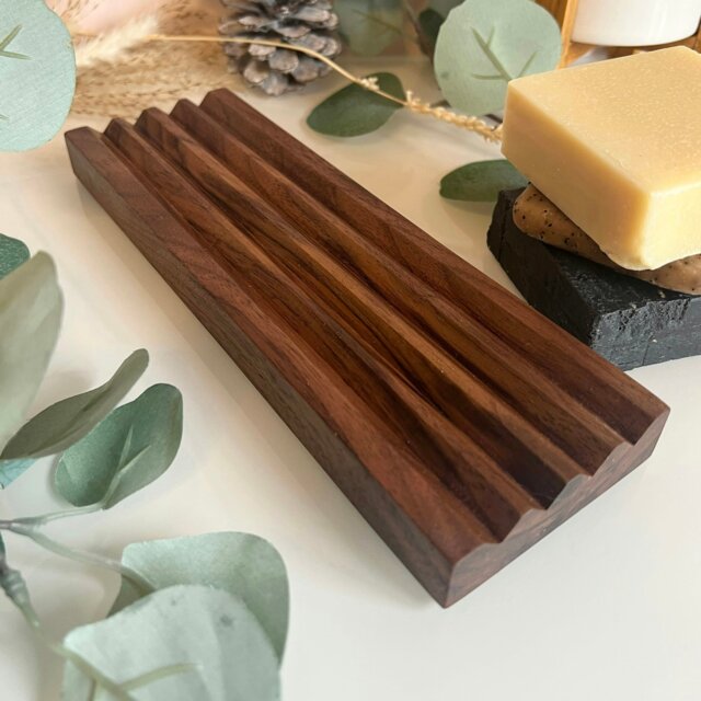 Rackhams Walnut Soap Dish - Double - image 1