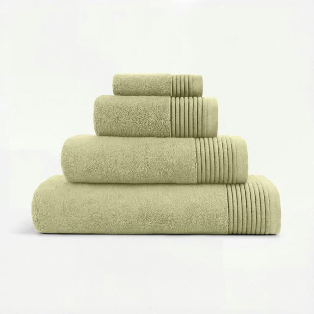 Rackhams Plush Towels - Green - Bath Sheet - image 1