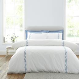 Rackhams Camille Embroidered Floral 200 Thread Count Cotton Duvet Cover Set White / Blue - King - White / Blue
