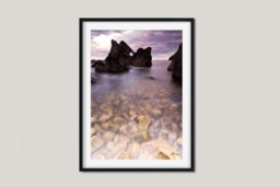 Rackhams Bow Fiddle Rock - Framed Print 20 x 16 inch - thumbnail 1