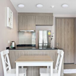 Rackhams Bravo 10W 26CM LED Ceiling Or Wall Lamp Stylish And Durable IP44 Suitable For Kitchens Bathrooms Or Outdoor Settings