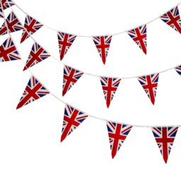 Rackhams Outdoor Pizza Oven, Rain Cover & Union Jack Bunting - thumbnail 5