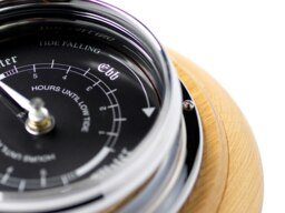 Rackhams Handmade Prestige Tide Clock in Chrome on a Natural stain English Oak Wall Mount - thumbnail 3