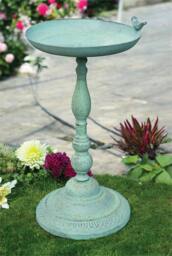 Rackhams Ornamental Free Standing, Weather Resistant, Pedestal Style, Easy Assemble Bird Bath - thumbnail 4