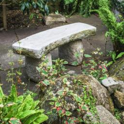 Rackhams Curved Stone Garden Bench Seat Fine Detailed 45 cm Tall 130 kg