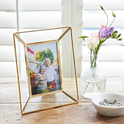 "Rackhams Anjana Recycled Glass and Gold Metal Photo Frame - 7"" x 5""" - thumbnail 5