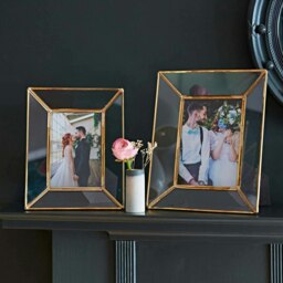 "Rackhams Anjana Recycled Glass and Gold Metal Photo Frame - 7"" x 5""" - thumbnail 2