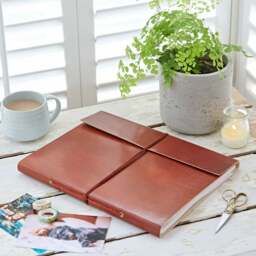 Rackhams Distressed Leather Photo Album - Large - thumbnail 6