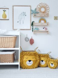 Rackhams Yellow Lion Basket - Small - thumbnail 3