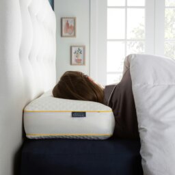 Rackhams Bliss Extra Deep Breathable Firm Support Pillow - White - Firm - Cover: 100% Polyester Filling: Memory Foam - thumbnail 3