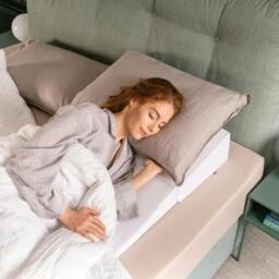 Rackhams Memory Foam Travel Folding Acid Reflux Bed Wedge - Travel Bag - With Travel Bag - Yes (+£18) Spare Cover - thumbnail 6