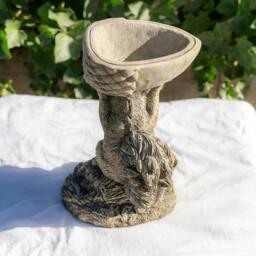 Rackhams Small Adorable Squirrel And Nut Design Stonecast Bird Bath - thumbnail 6