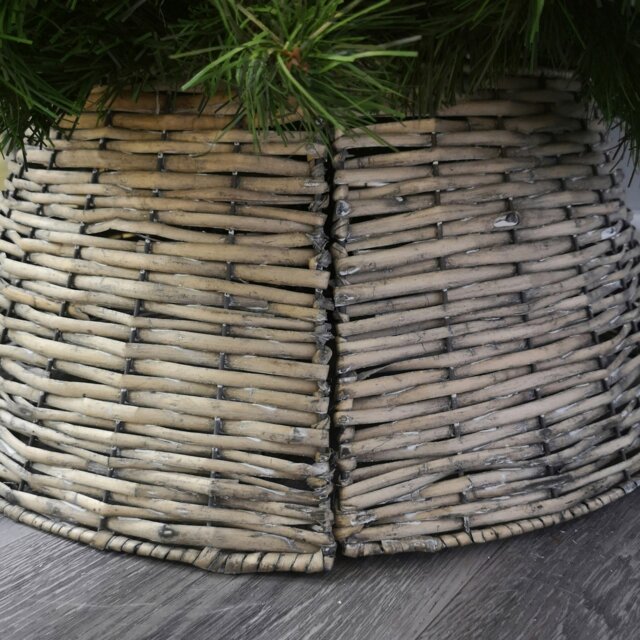 Rackhams 48/70cm Samuel Alexander KD Willow Christmas Tree Skirt Wicker Rattan- Large Natural - image 1