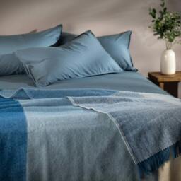 Rackhams Blue/Cream Pure Wool Block Colour Check Throw - thumbnail 2