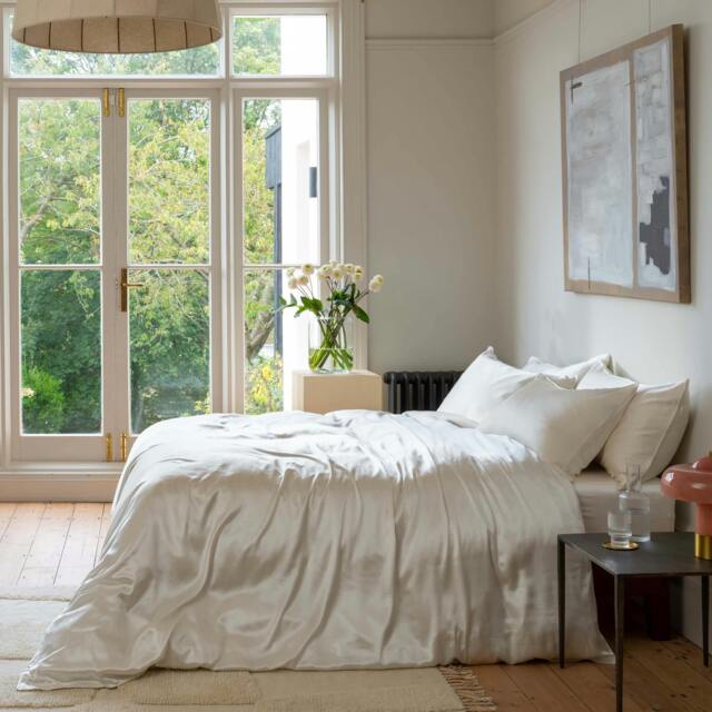Rackhams Ivory Mulberry Silk Duvet Cover - Double - image 1