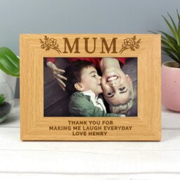 Rackhams Personalised Floral Mum 6x4 Oak Finish Photo Frame - thumbnail 2