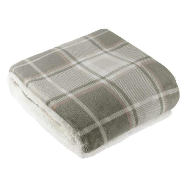 Rackhams Braemar Sherpa Fleece Tartan Throw - Green/Natural - 140cm x 180cm - Green/Natural - 100% Polyester - image 1