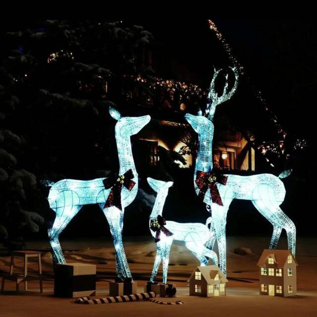 Rackhams Reindeer Family Christmas Decoration White and Silver 201 LEDs