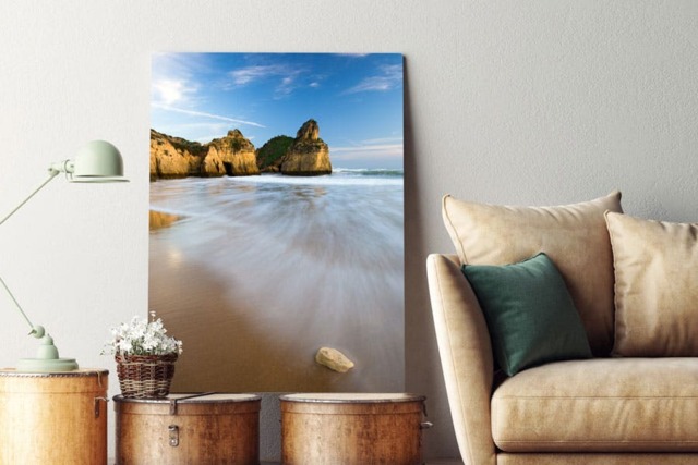 Rackhams Sweet Surrender - Framed Print 30 x 20 inch - image 1